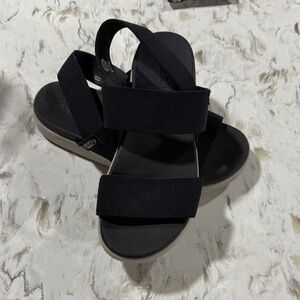 Keen Black Women's Sandals